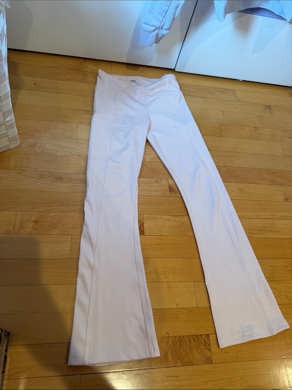 Abercrombie girls Flare Yoga Pants